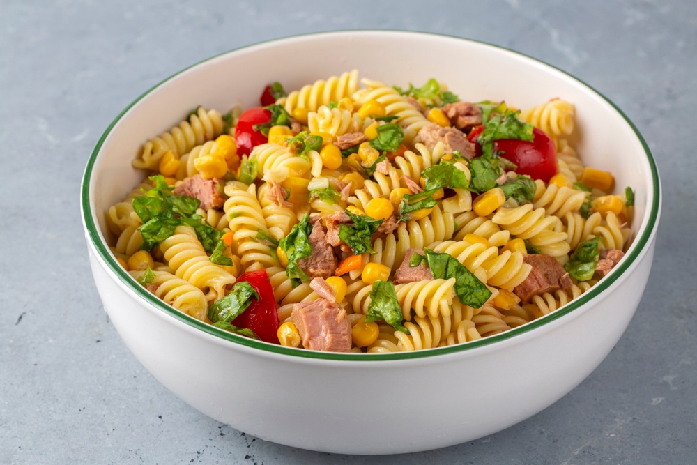 S8 Layered pasta salad